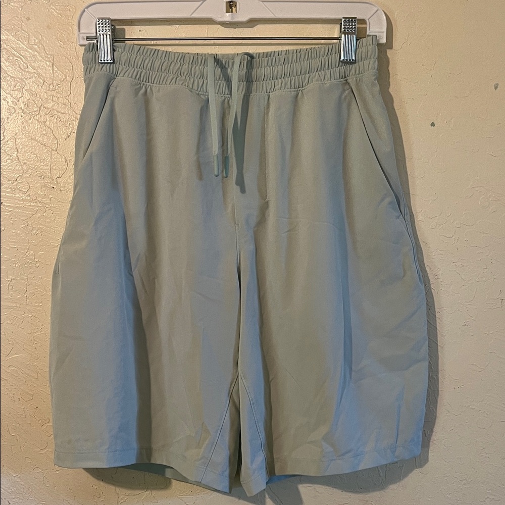 Lululemon Athletica Men's Light Green Athletic Shorts